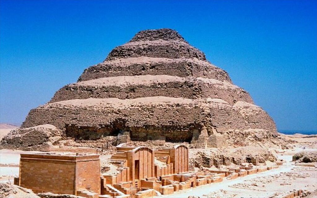 Αίγυπτος: Ανοίγει για πρώτη φορά η κλιμακωτή πυραμίδα του Ζοζέρ (Photo) - Media