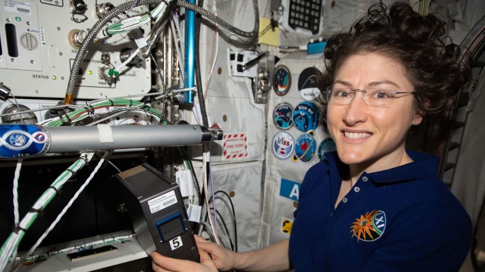 Αμερικανίδα αστροναύτης έσπασε το ρεκόρ συνεχόμενης παραμονής γυναίκας στο διάστημα - Media
