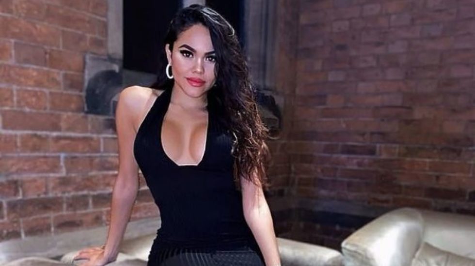 Μάντσεστερ Σίτι: Μετά την «εξάρα» στην Άστον Βίλα, οι παίχτες «σκόραραν» σε bunga-bunga πάρτι με Ιταλίδες (Photos) - Media