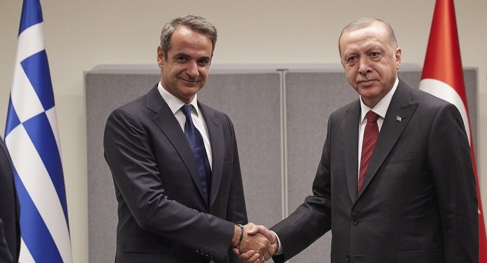 Ερντογάν: Ο Μητσοτάκης παίζει λάθος το παιχνίδι με την επίσκεψη Χαφτάρ - Media