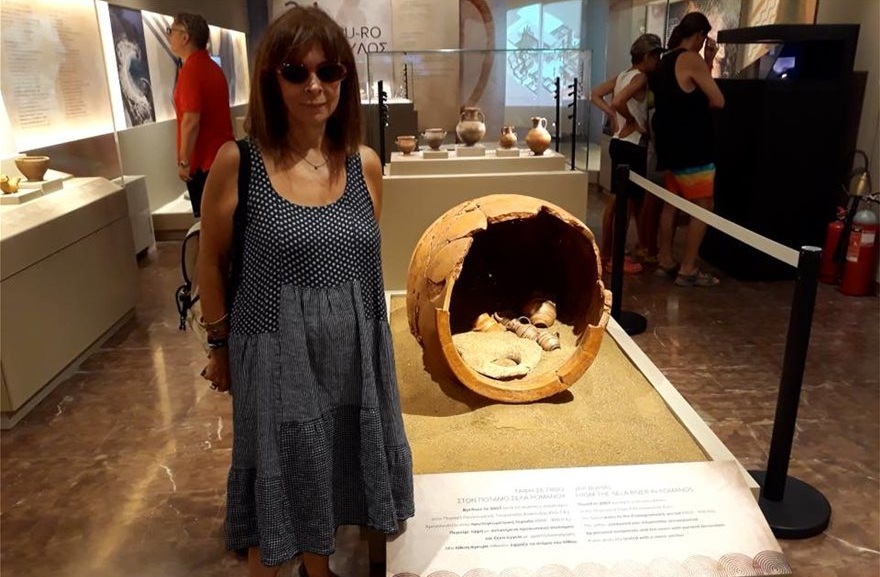 Αικ. Σακελλαροπούλου: Το facebook αποκαλύπτει μια δυναμική αλλά και «προσιτή» υποψήφια για την προεδρία της Δημοκρατίας (Photos) - Media