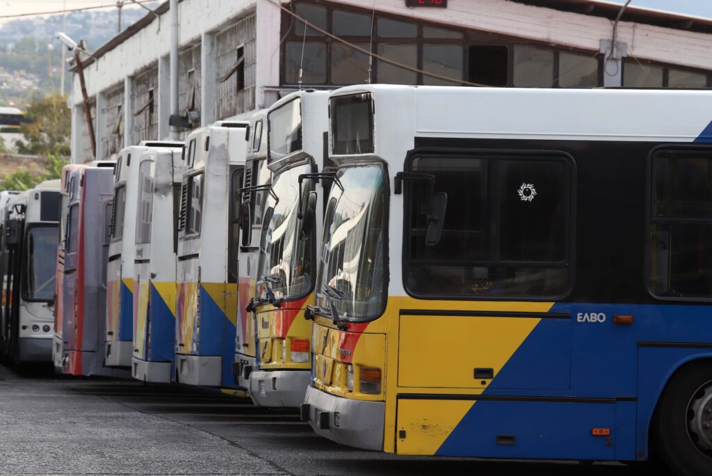 OΑΣΘ: Καταγγελία για νέο εργατικό δυστύχημα - Τεχνίτης πέθανε εν ώρα εργασίας στο αμαξοστάσιο - Media