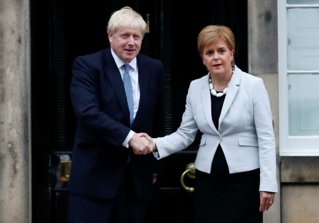 Αρνείται ο Τζόνσον νέο δημοψήφισμα για την ανεξαρτησία της Σκωτίας  - Media