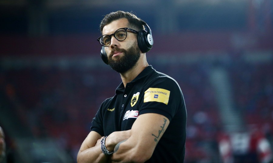 Κόπηκε στα ιατρικά από την Καϊσέρισπορ λόγω προβλήματος όρασης ο Σιμάο - Media