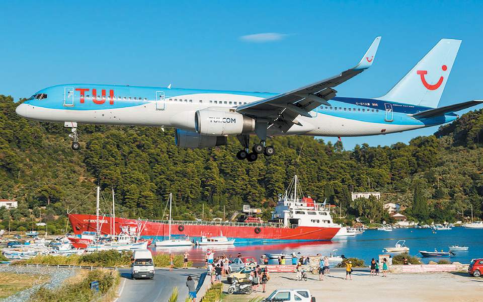 TUI: Οι Γερμανοί πρώτοι σε αφίξεις στην Ελλάδα και το 2020 - Media