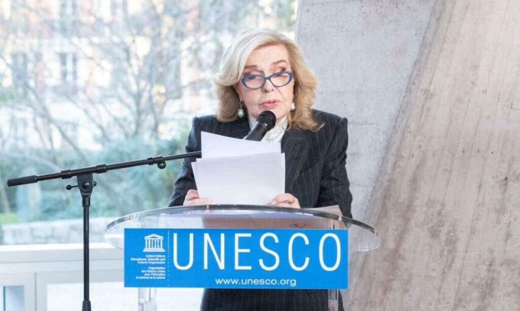 Η Μαριάννα Βαρδινογιάννη στη «Νύχτα Ανάγνωσης» της UNESCO (Photos) - Media