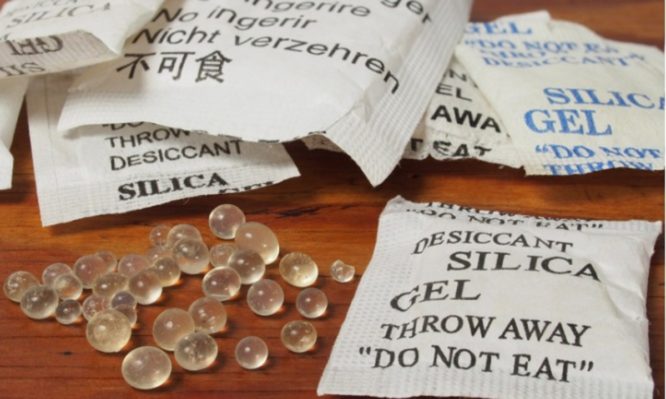 Τι κάνουν αυτά τα σακουλάκια από διάφορες συσκευασίες - Μην τα πετάτε - Media