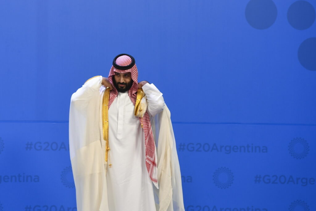 Σαουδική Αραβία: Ποιος είναι ο αιματοβαμένος διάδοχος Μοχάμεντ Μπιν Σαλμάν που συναντά ο Μητσοτάκης (Photos) - Media
