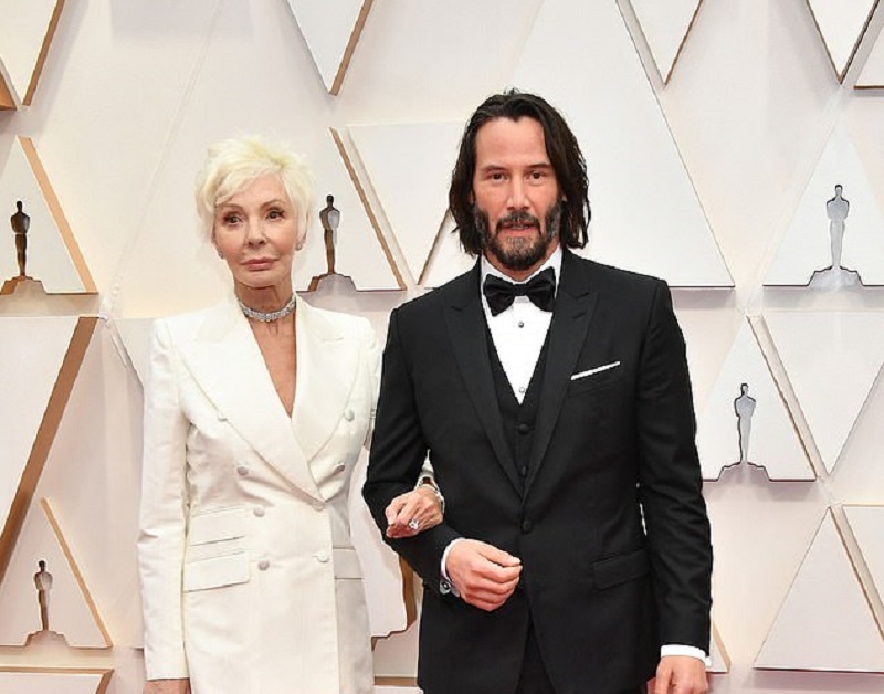 Σπάνια εμφάνιση: Ο Κιάνου Ριβς δίπλα στη μητέρα του (Video) - Media