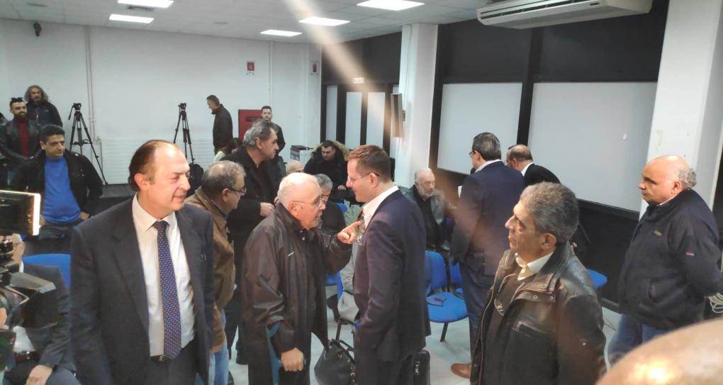 Μεγάλη διαδήλωση μεταναστών εργατών στον Μαραθώνα - Για τον εργοδότη που πυροβόλησε απλήρωτους εργαζόμενους - Media