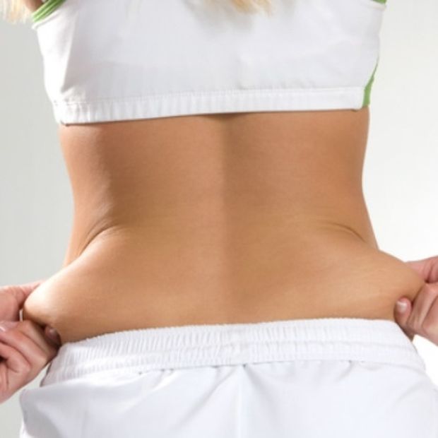 Διώξε τα πλαϊνά παχάκια που σε ταλαιπωρούν με τέσσερις απλές ασκήσεις (Video) - Media