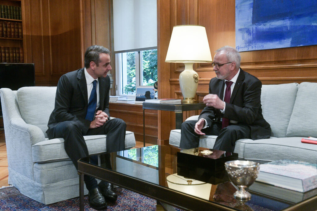 Πρόεδρος ΕΤΕπ σε Μητσοτάκη: Παραμένουμε στην Ελλάδα και μετά την κρίση - Media