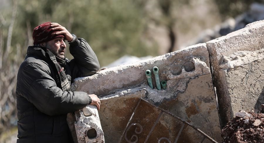 DW: Σκηνικό ανάφλεξης από Τουρκία και Ρωσία στο Ιντλίμπ - Στην προσφυγιά ξανά οι Σύριοι - Media