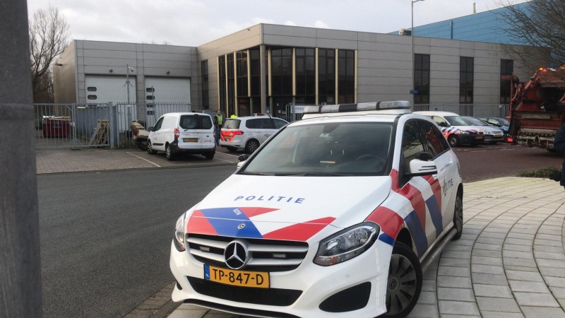 Ολλανδία: Δυο εκρήξεις σε ταχυδρομείο στο Άμστερνταμ! (Photos) - Media