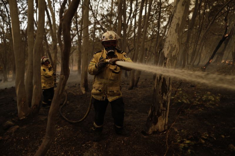 Αυστραλία: Υπό έλεγχο οι περισσότερες πυρκαγιές - Ξεπερνούν τα 100.000 τετραγωνικά χιλιόμετρα οι καμένες εκτάσεις - Media