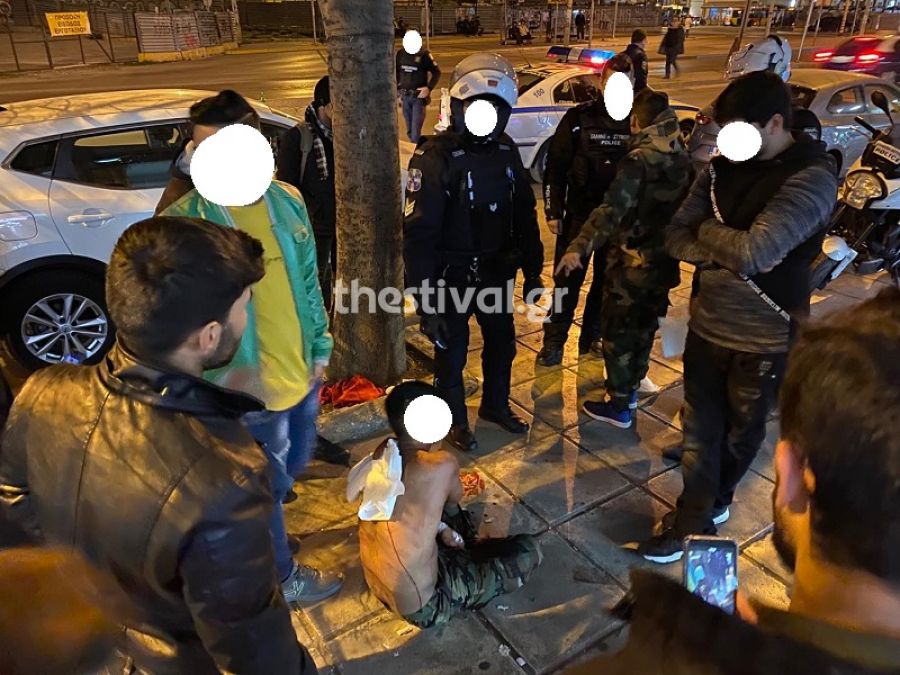Αιματηρή συμπλοκή στη Θεσσαλονίκη: Δεκαπέντε άτομα με μαχαίρια εναντίον δύο (Photos | Video) - Media