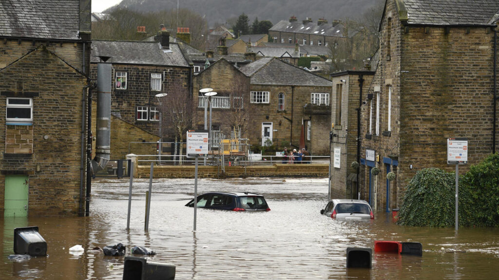 Καταιγίδα Κιάρα: Σφοδροί άνεμοι, έντονες πλημμύρες στη Β. Ευρώπη - Αυξάνονται τα θύματα (Photos/Videos) - Media