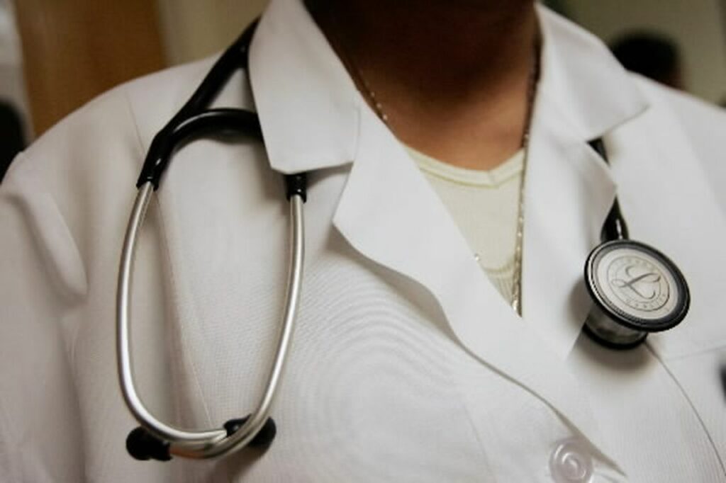 Ηράκλειο: Καταδικάστηκε ο ακτινολόγος που ασέλγησε σε 17χρονη μέσα στο Κέντρο Υγείας - Media