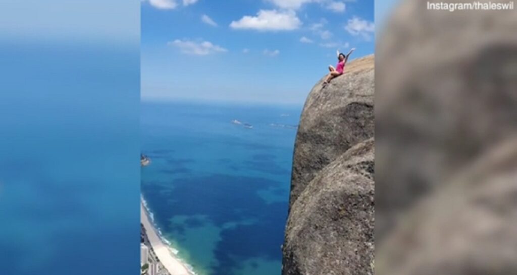 Ίλιγγος! Πόζαρε σε ύψος 1000 μέτρων - Το βίντεο που κόβει την ανάσα (Video) - Media