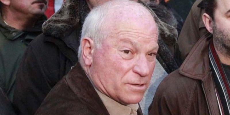 Αθώος ο δημοσιογράφος Γιώργος Φιλιππάκης για το «δεν θα με ενοχλούσε να έσκαγε βόμβα στα πόδια του Στουρνάρα» - Media
