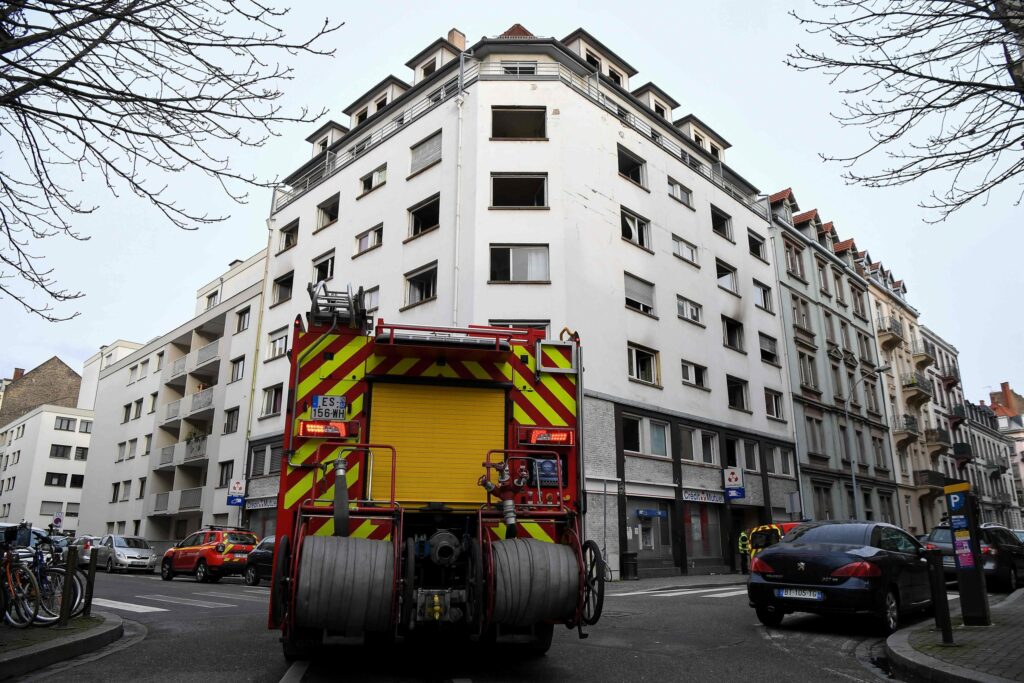 Γαλλία: Φωτιά σε επταώροφο κτίριο στο Στρασβούργο - Πέντε νεκροί και επτά τραυματίες - Media