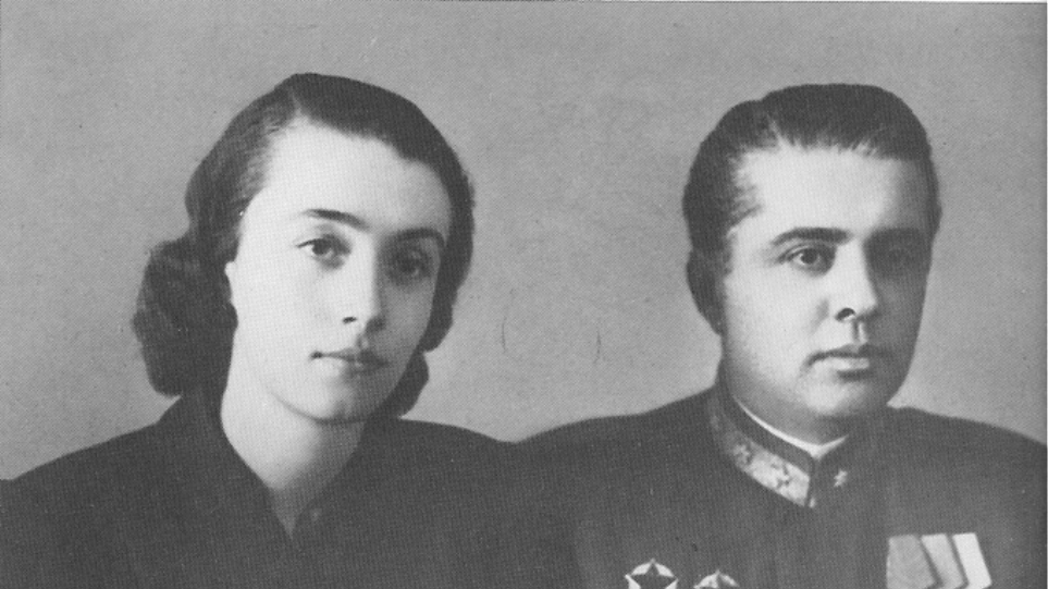 Πέθανε η 99χρονη χήρα του Χότζα - Media