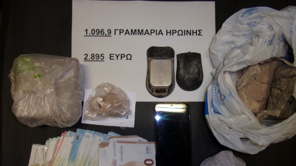Θα διακινούσε πάνω από ένα κιλό ηρωίνης στη Ρόδο - Media