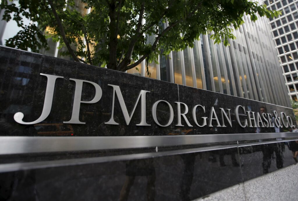 «Ψήφος εμπιστοσύνης» της JP Morgan στις ελληνικές τράπεζες - Media