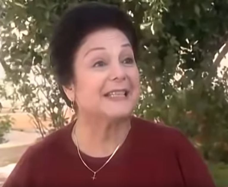 Για αυτούς τους λόγους δεν βλέπουμε την «παπαδιά» στο «Καφέ της Χαράς» - Media