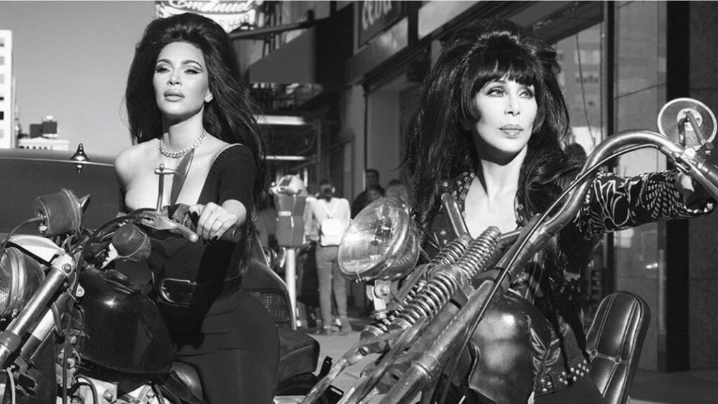 Καρντάσιαν, Ναόμι και Cher ενώνουν τις δυνάμεις τους (Photos) - Media