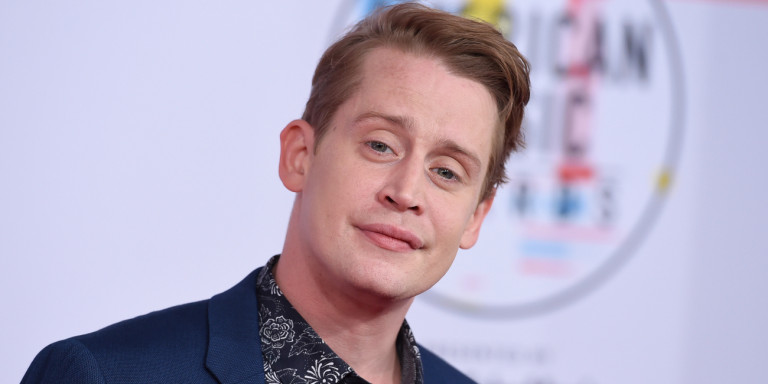 Ο… απίθανος λόγος για τον οποίο ο Macaulay Culkin μπαίνει κάθε Χριστούγεννα σε καραντίνα - Media