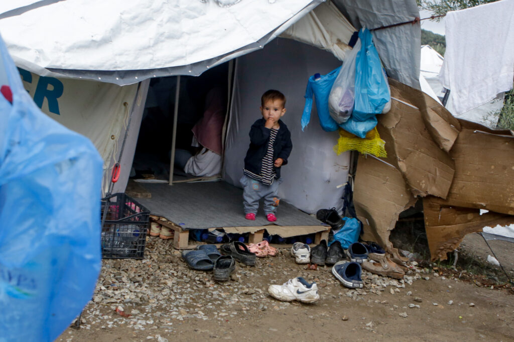 FAZ: Ποιος κερδίζει από την προσφυγική κρίση στην Ελλάδα; - Media