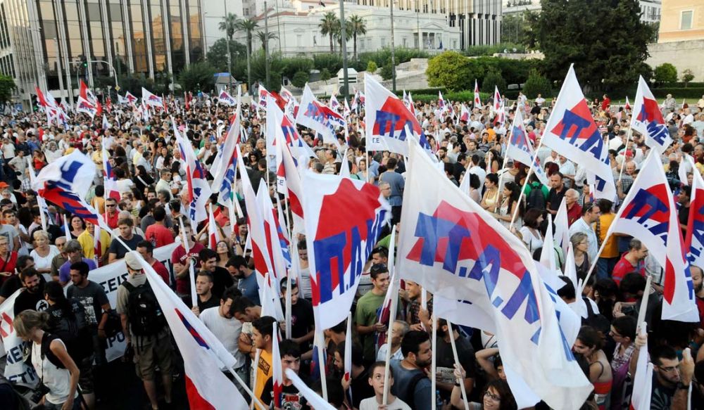 Ασφαλιστικό νομοσχέδιο: Ψηφίζεται σήμερα στη Βουλή - Συγκεντρώσεις ΑΔΕΔΥ και ΠΑΜΕ στο κέντρο της Αθήνας - Media