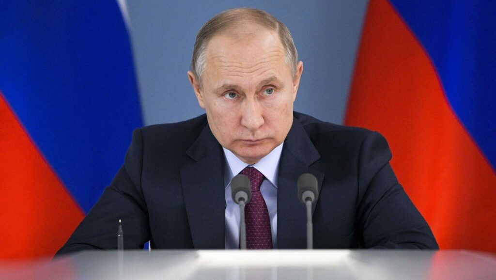 Πούτιν: Σας δίνουμε το εμβόλιο - Media