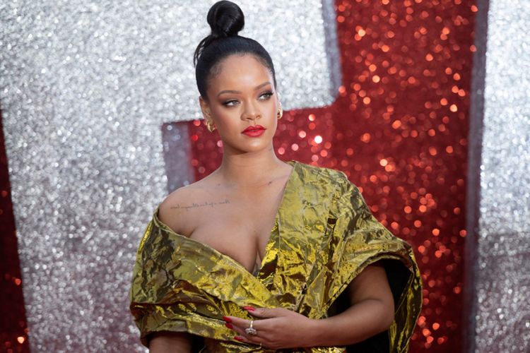 Ένα διαφορετικό βραβείο για τη Rihanna  - Media