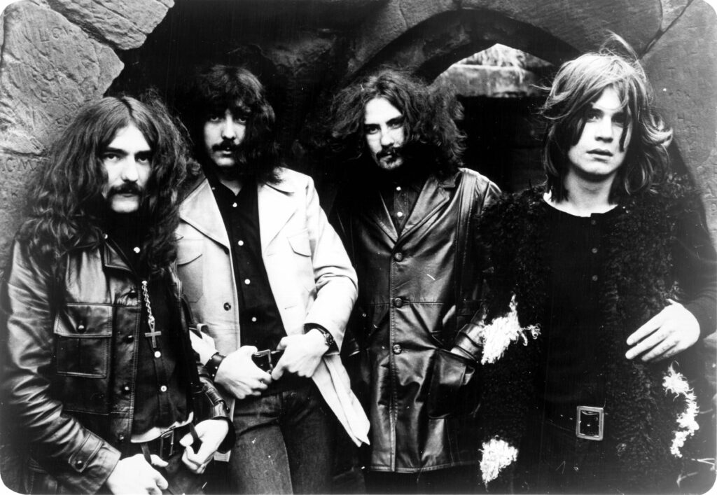 Σαν σήμερα «γεννήθηκε» το heavy metal - Κυκλοφόρησε το διαβόητο «Black Sabbath» (Video) - Media
