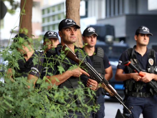 Τουρκία:  Σχεδόν 700 συλλήψεις ατόμων για δεσμούς με το δίκτυο Γκιουλέν - Media