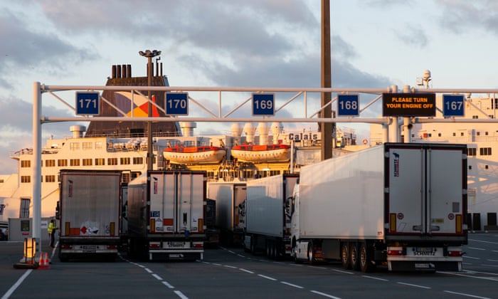 «Δείχνει τα δόντια του» με το «καλημέρα» ο Τζόνσον: Έτοιμος για τελωνειακούς ελέγχους σε ό,τι εισάγεται από την ΕΕ - Media