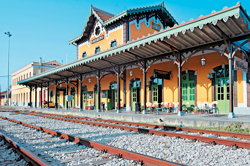 Βόλος: Βρέθηκε νεκρός άστεγος σε παλιό βαγόνι του ΟΣΕ - Είχε πεθάνει 20 μέρες - Media