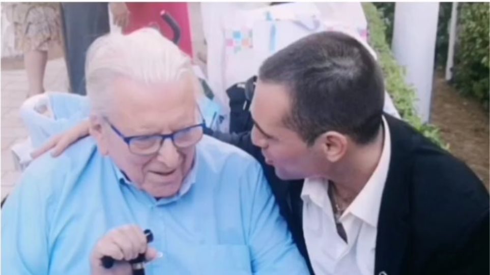 Κώστας Βουτσάς: Ο Άνθιμος Ανανιάδης αποχαιρετά τον άνθρωπο που τον μεγάλωσε σαν δικό του παιδί (Video) - Media