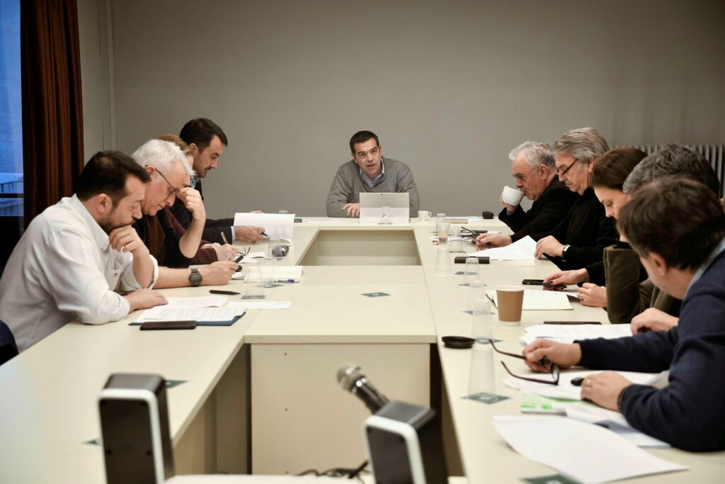 Έκτακτη σύσκεψη υπό τον Τσίπρα για τον κορωνοϊό - Media