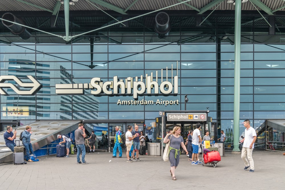 Προς διακοπή πτήσεων από και προς Ολλανδία - Media