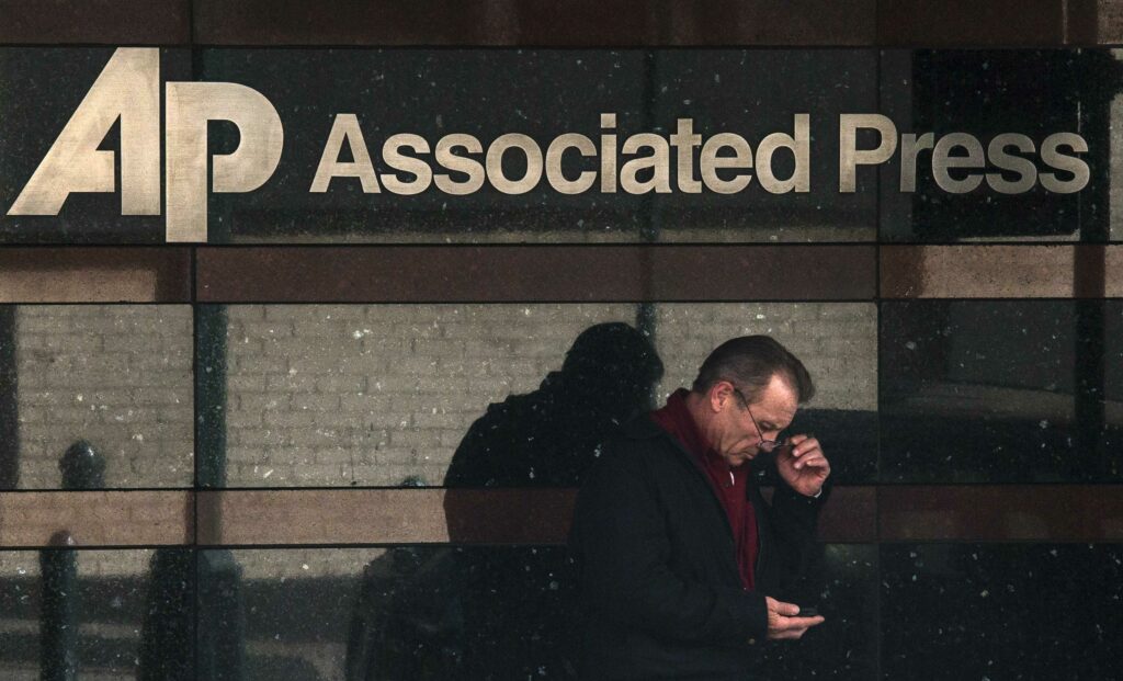 Κορονοϊός: Το Associated Press αναστέλλει τη λειτουργία του γραφείου του στην Ουάσινγκτον - Media
