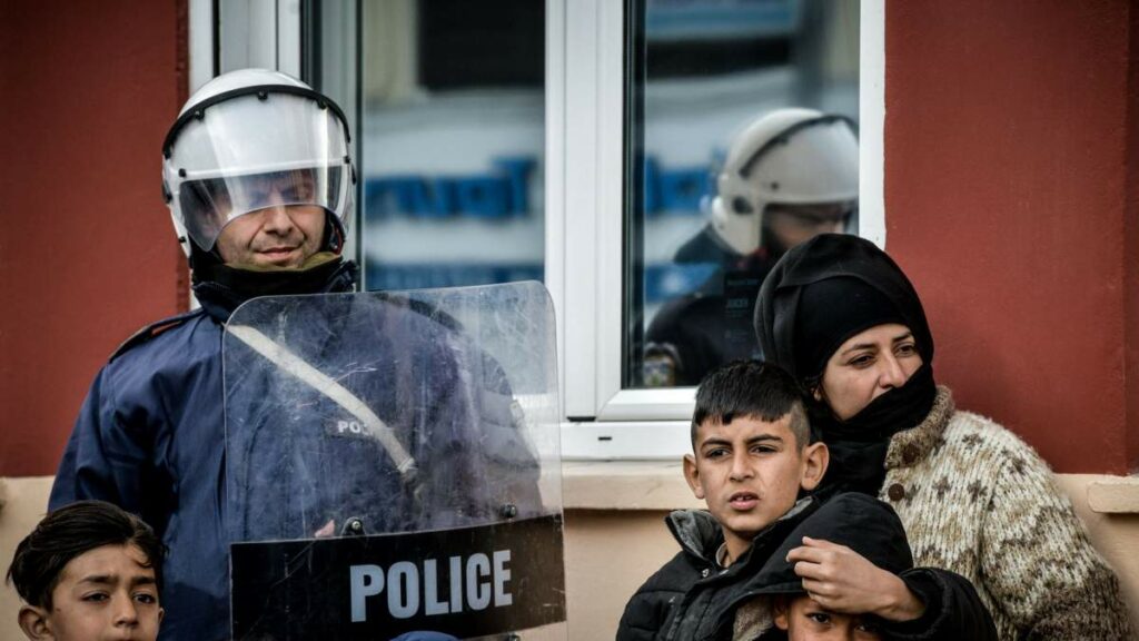 Κορονοϊός: Εξώδικο στέλνουν αστυνομικοί νησιών στην κυβέρνηση - Media