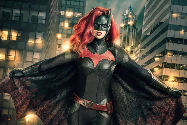 Batwoman: Σοβαρό ατύχημα στα γυρίσματα - Παράλυτη έμεινε η 30χρονη βοηθός παραγωγής - Media