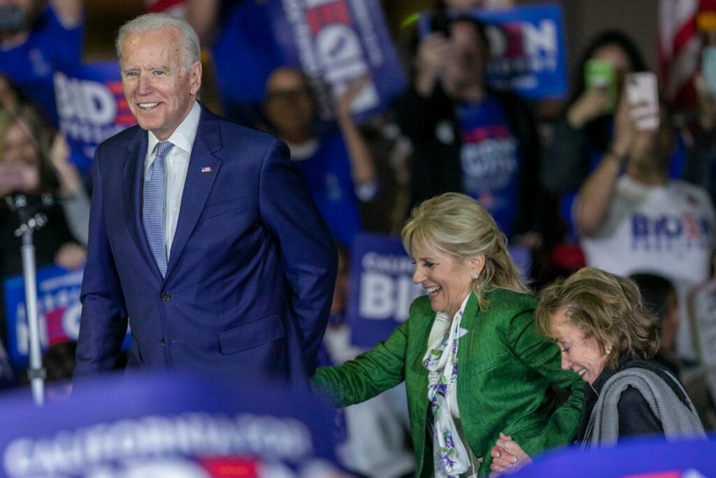 ΗΠΑ-Σούπερ Τρίτη: «Ρελάνς» Μπάιντεν - Επικράτησε σε 8 από τις 14 πολιτείες - Media