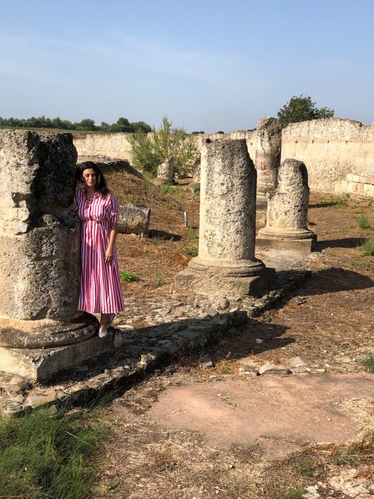 «Kαλαβρία: Η καρδιά της Μεγάλης Ελλάδας»: Παραγωγή COSMOTE TV για τις ελληνόφωνες αποικίες της Ιταλίας - Media