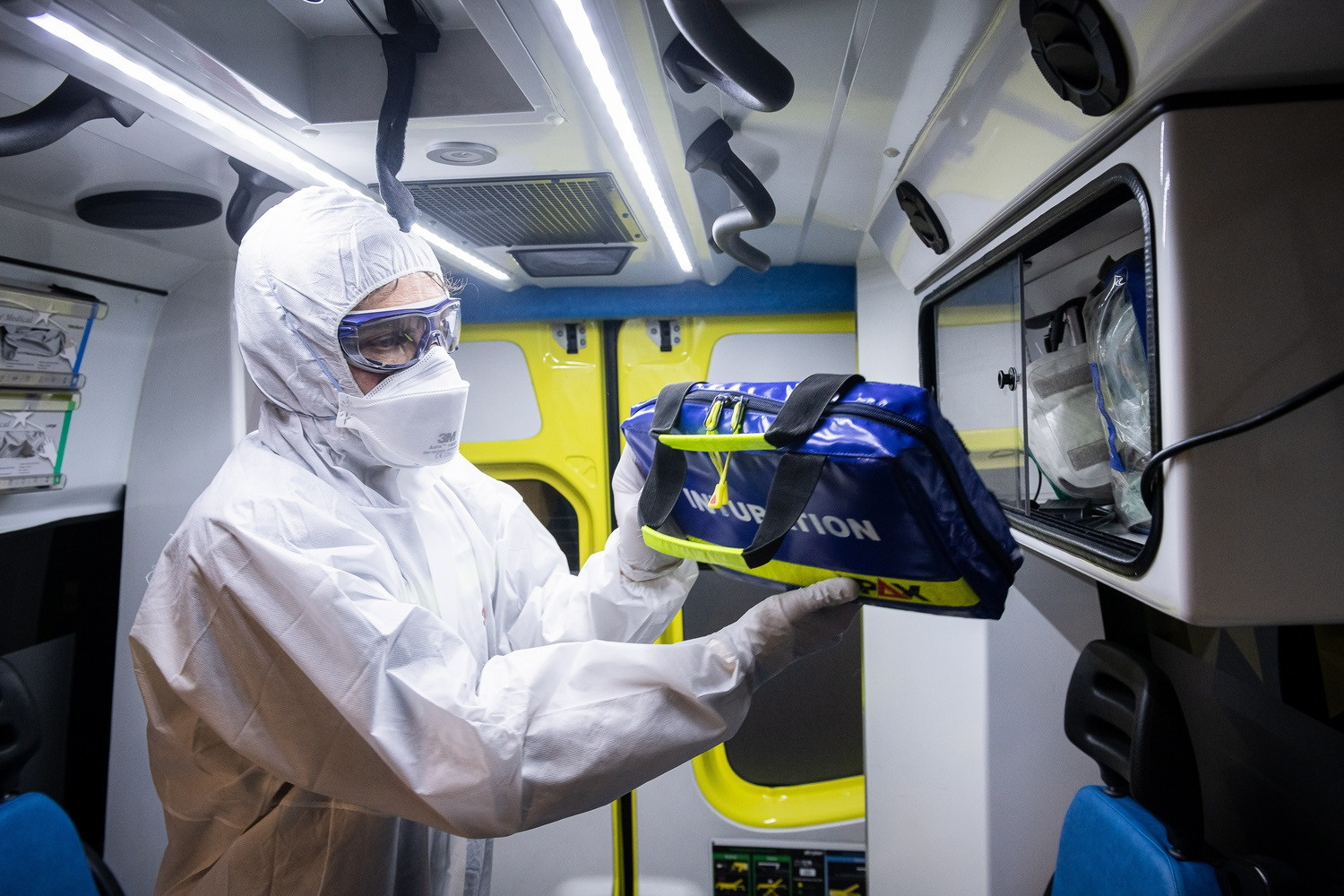 Ελβετία: Οι περιορισμοί θα πρέπει να ενισχυθούν για να αποφευχθεί ένα αυστηρότερο lockdown αργότερα - Media