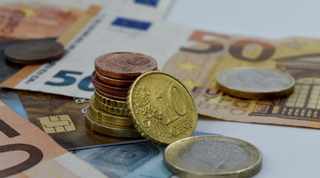 ΑΑΔΕ: Διέγραψε οφειλές ως 10 ευρώ σε σχεδόν 120.000 φορολογούμενους - Media