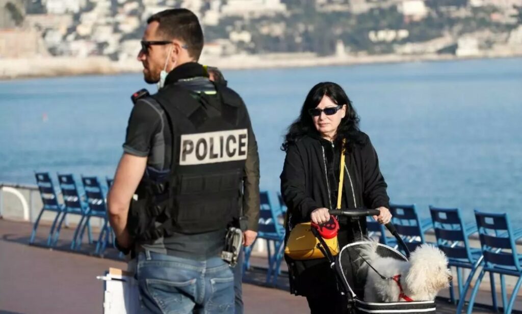 Κορωνοϊός-Γαλλία: Στους 78 οι νεκροί μέσα σε 24 ώρες - «Νευρικότητα» των κατοίκων της επαρχίας για την «εισβολή» των Παριζιάνων - Media